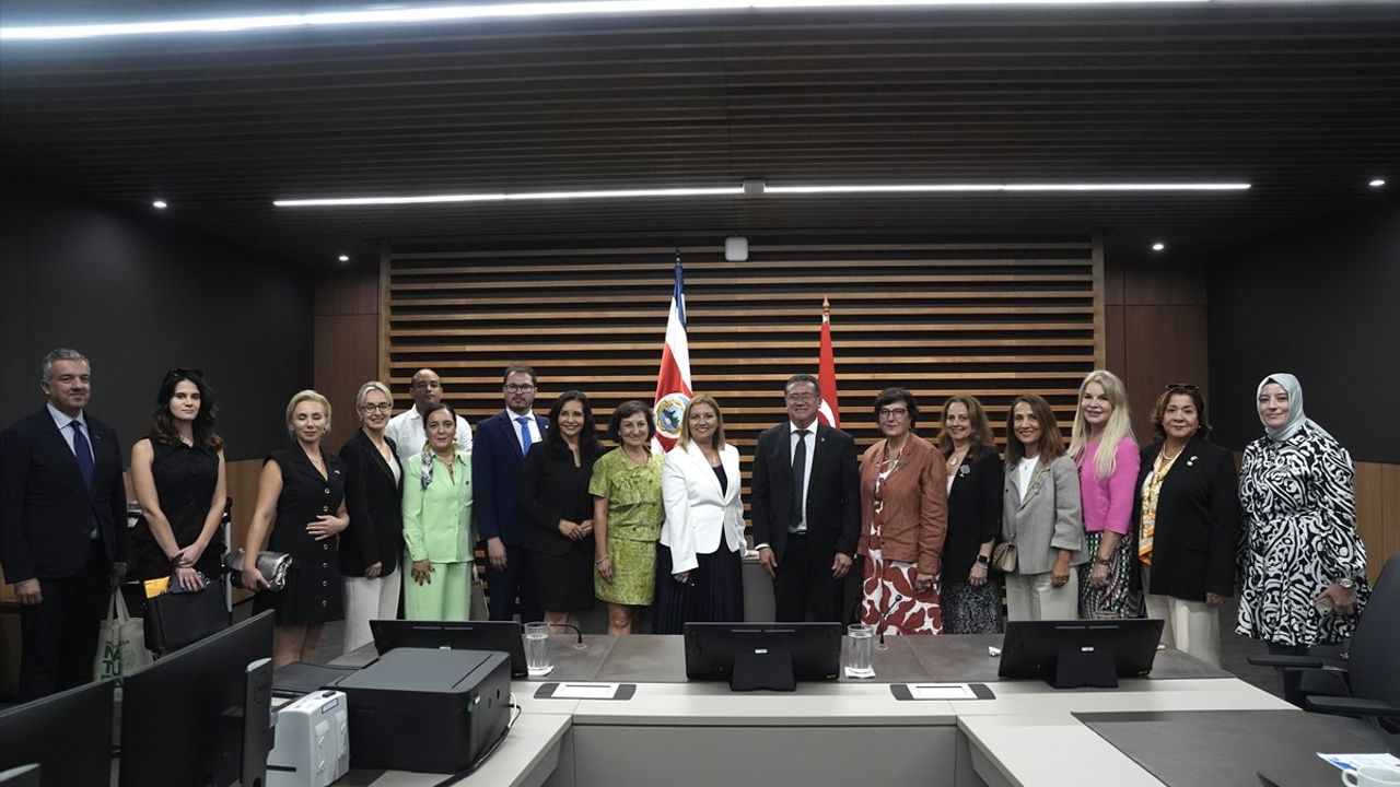 Ege İş Kadınları Derneği Kosta Rika'da Ticaret Fırsatlarını Değerlendirdi