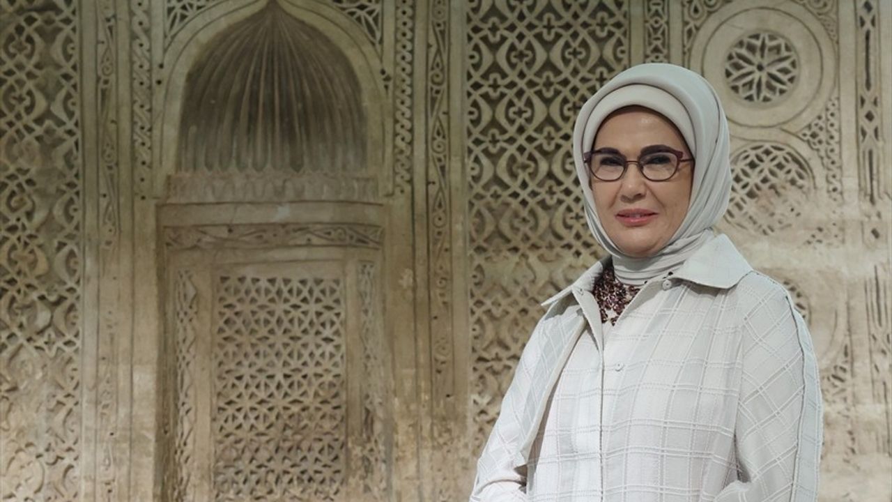 Emine Erdoğan Umman Ulusal Müze'sini Ziyaret Etti