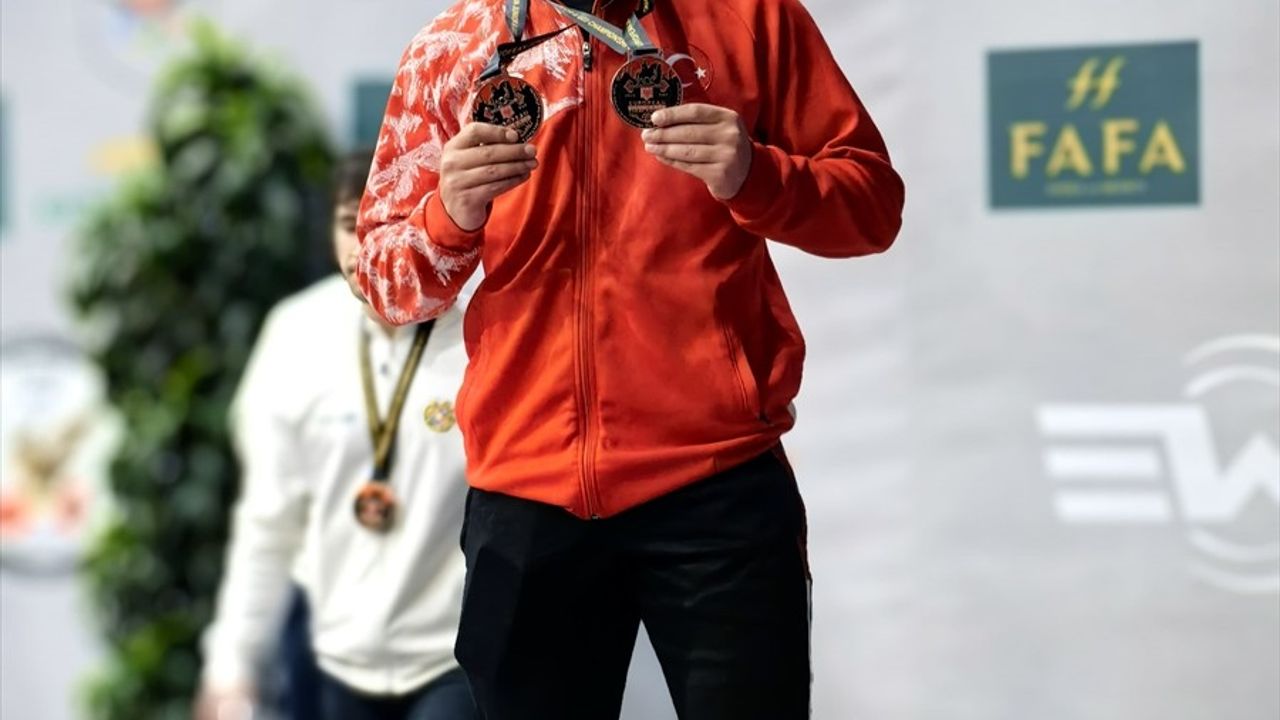 Engin Kara, Avrupa Halter Şampiyonası'nda İki Bronz Madalya Kazandı