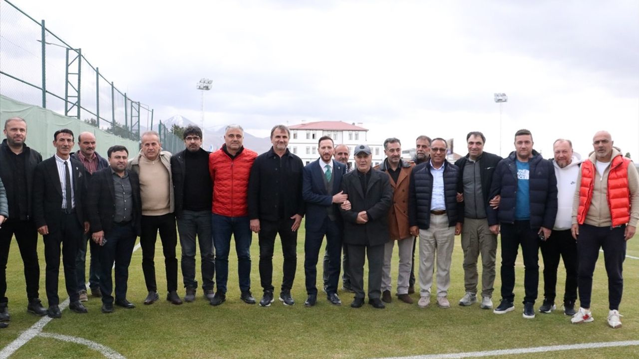 Erzurumspor'un Şampiyon Kadrosu 27 Yıl Sonra Bir Araya Geldi