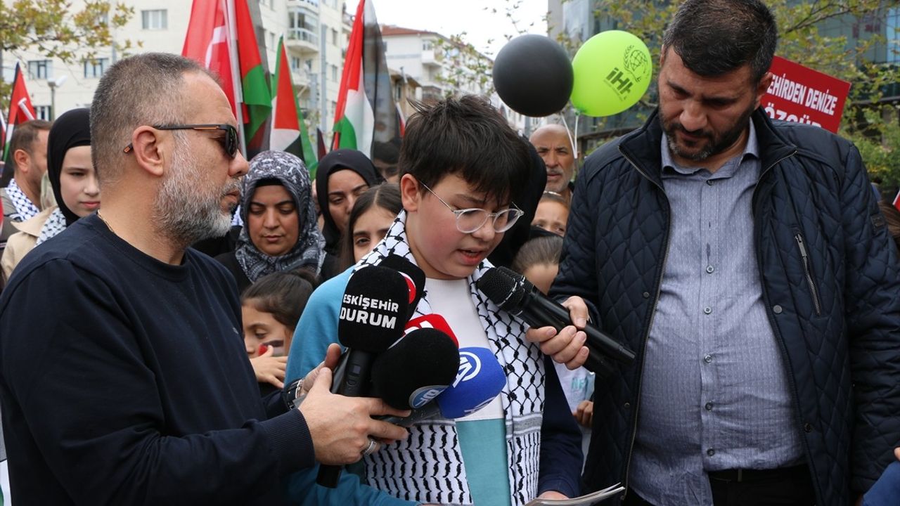 Eskişehir'de Filistin'e Destek Yürüyüşü