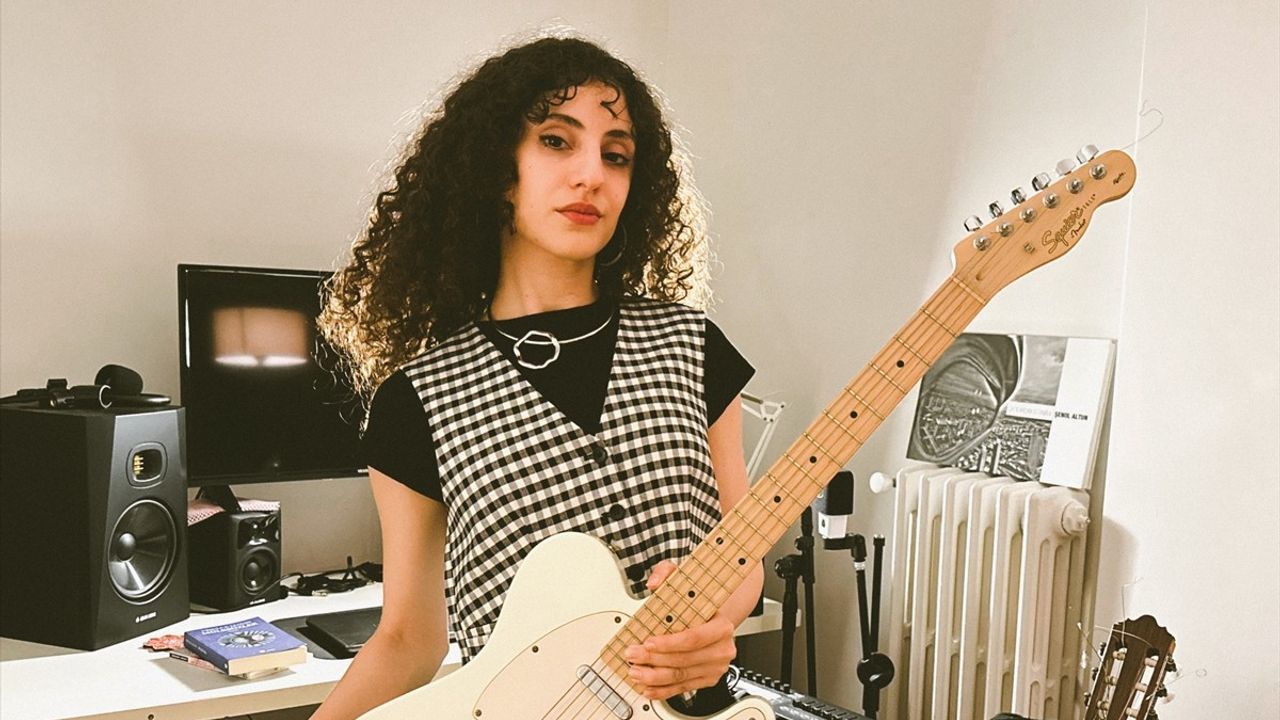 Farah'dan Müzikseverlere "Yarınım Yok" Mesajı