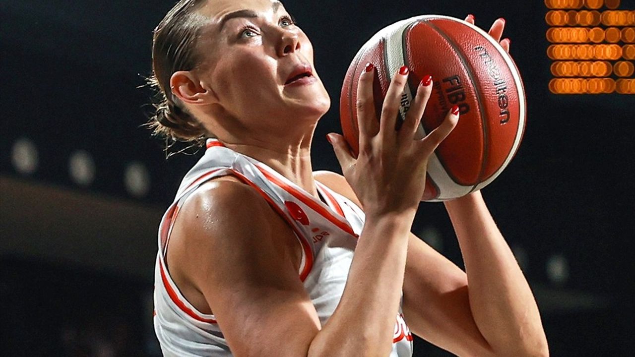 FIBA Kadınlar Avrupa Ligi'nde ÇİMSA ÇBK Mersin İkinci Mağlubiyetini Aldı