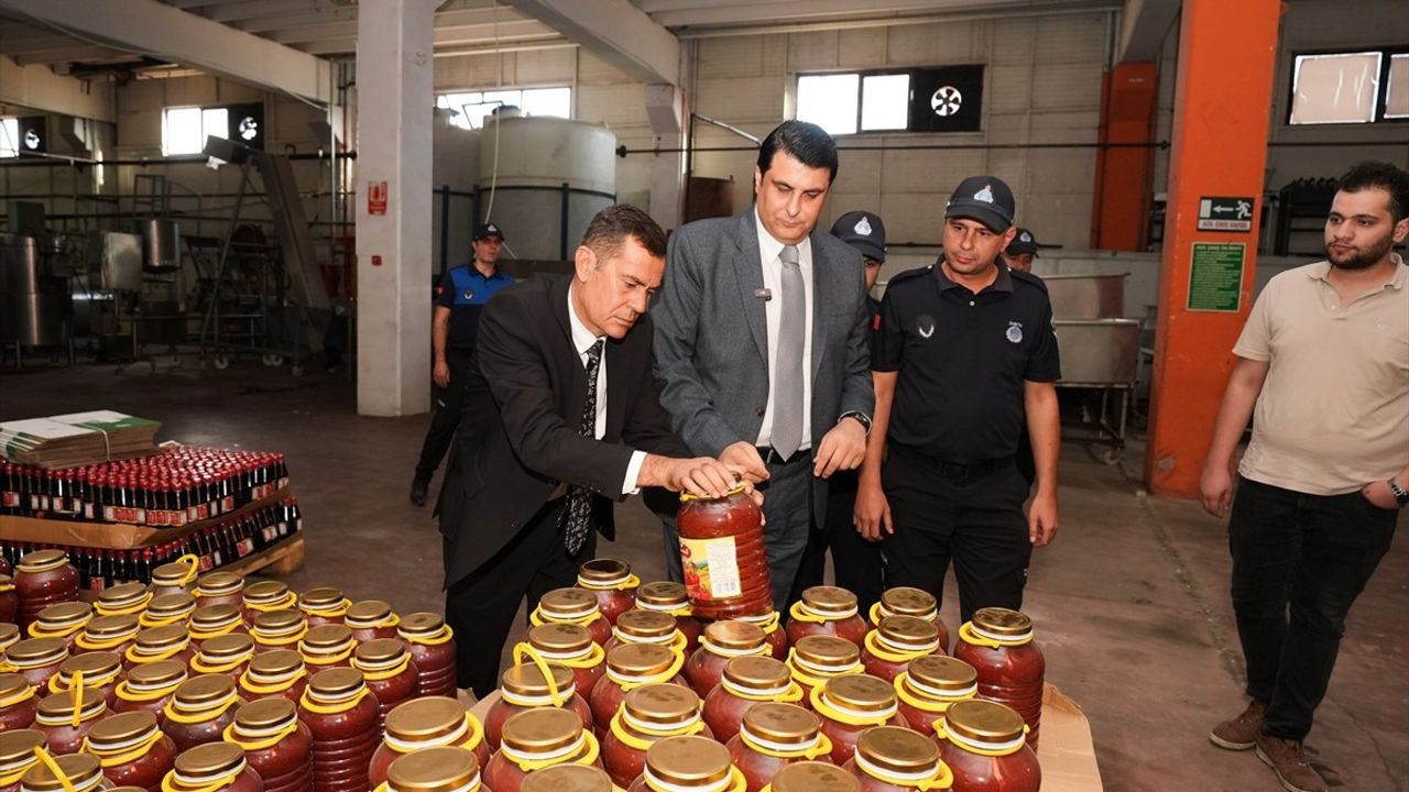 Gaziantep'te Sahte Gıda Ürünleri Satışı Engellendi