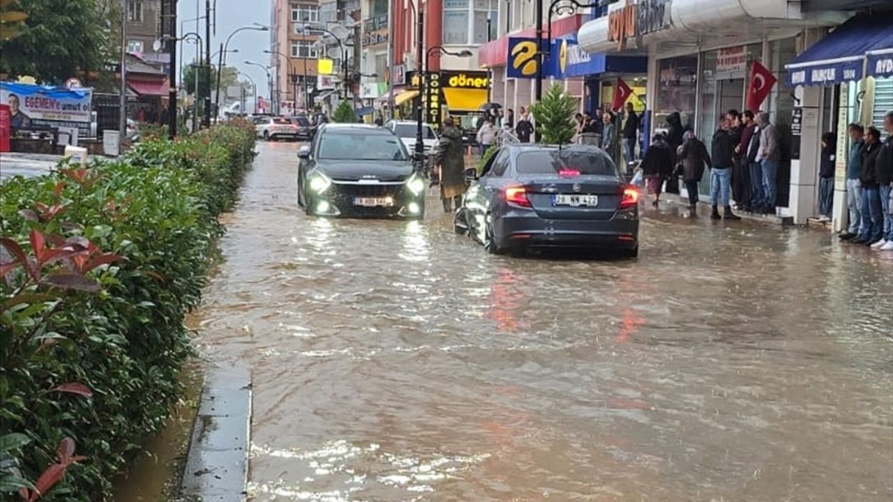 Giresun'da Sağanak Yağışlar Hayatı Olumsuz Etkiliyor