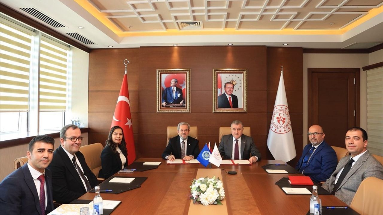 GSB ve Ankara Üniversitesi Arasında Spor İş Birliği Protokolü
