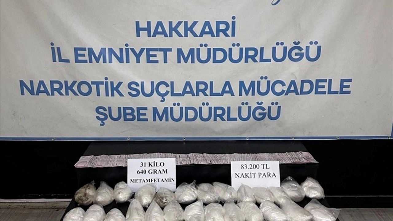 Hakkari'de 31 Kilo Sentetik Uyuşturucu Ele Geçirildi