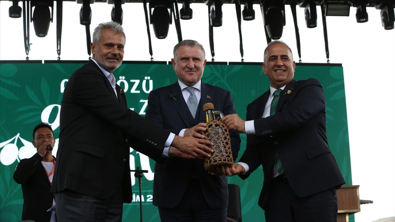 Hatay'da Zeytin Festivali: Gençlik ve Spor Bakanı'nın Açıklamaları
