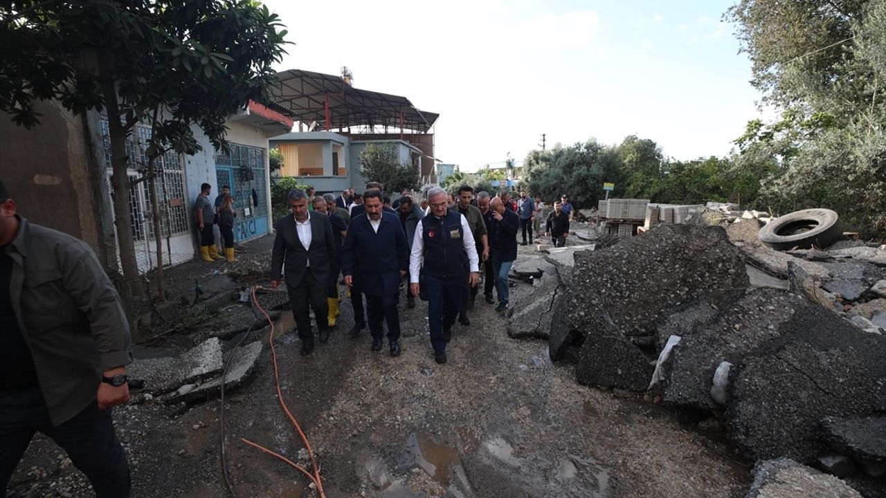 İçişleri Bakan Yardımcısı Karaloğlu, Hatay'da Yağışın Etkilerini İnceledi