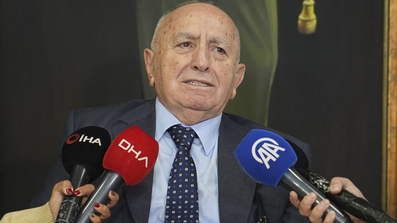 İş İnsanı İsmet Acar'dan TSK'ya Anlamlı Bağış