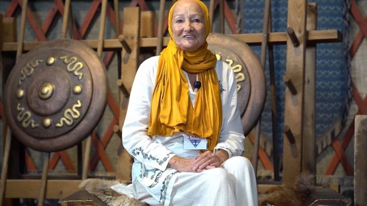 İskoçyalı Julieta Lorena Martinez, 'Kuruluş Osman' ile Müslüman oldu