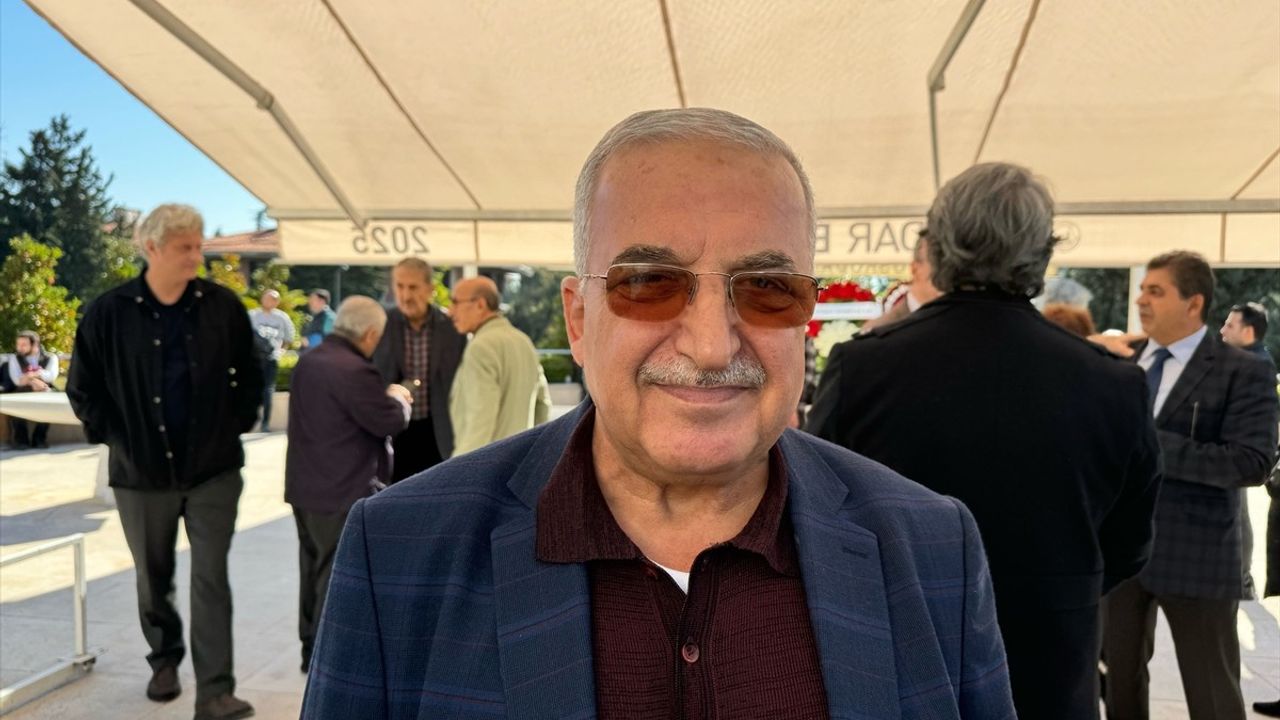 İstanbul'da Prof. Dr. Hasan Fehim Üçışık'ın Cenaze Töreni