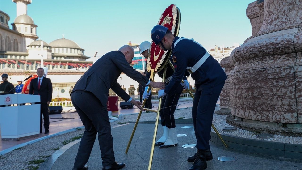 İstanbul'un Kurtuluşunun 102. Yıl Dönümü Kutlandı