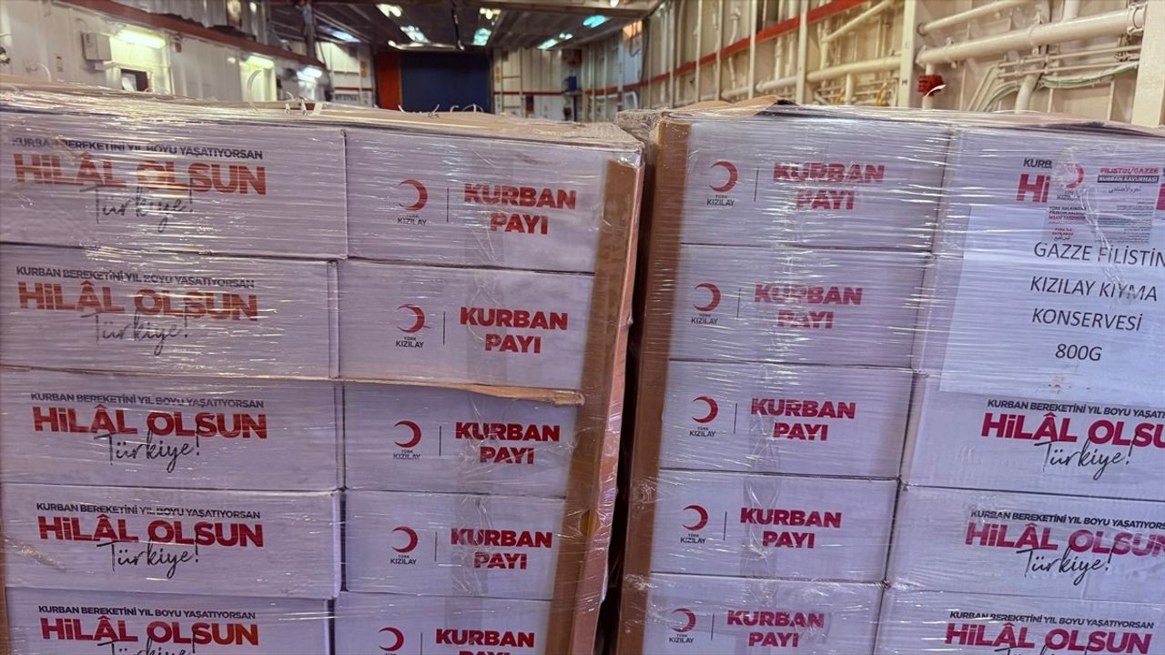 İyilik Gemisi Gazze'ye Yolculuğa Çıkıyor