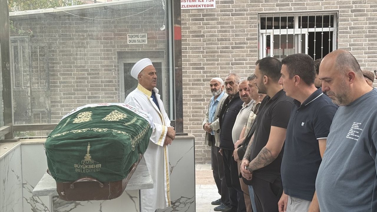 İzmir'de Bir Kadın Kocasının Saldırısında Hayatını Kaybetti