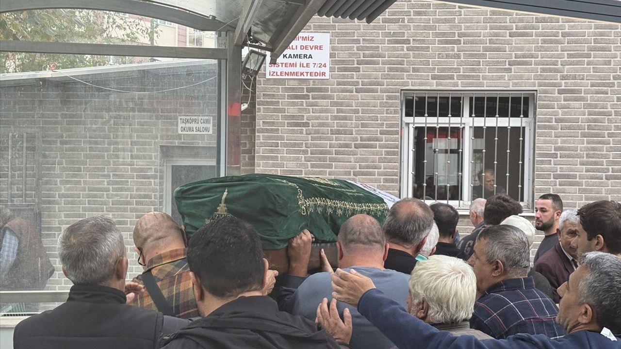 İzmir'de Eşini Vuran Koca Tutuklandı