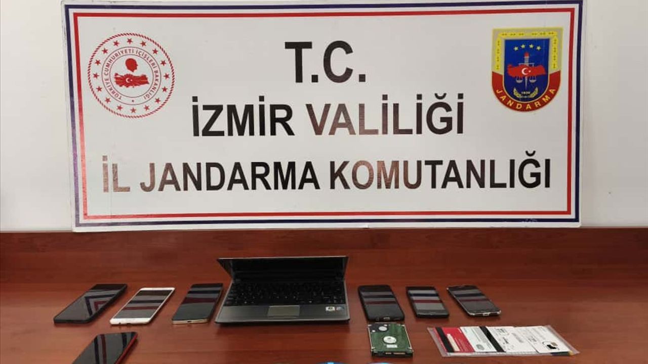 İzmir'de Siber Dolandırıcılık Operasyonu: 9 Tutuklama