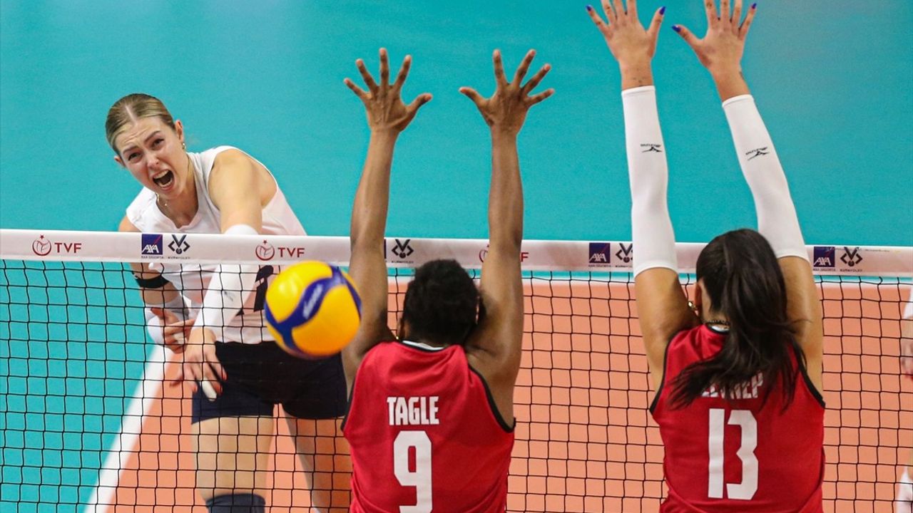 Kadınlar AXA Sigorta Kupa Voley: Beşiktaş, İlbank'a Mağlup Oldu