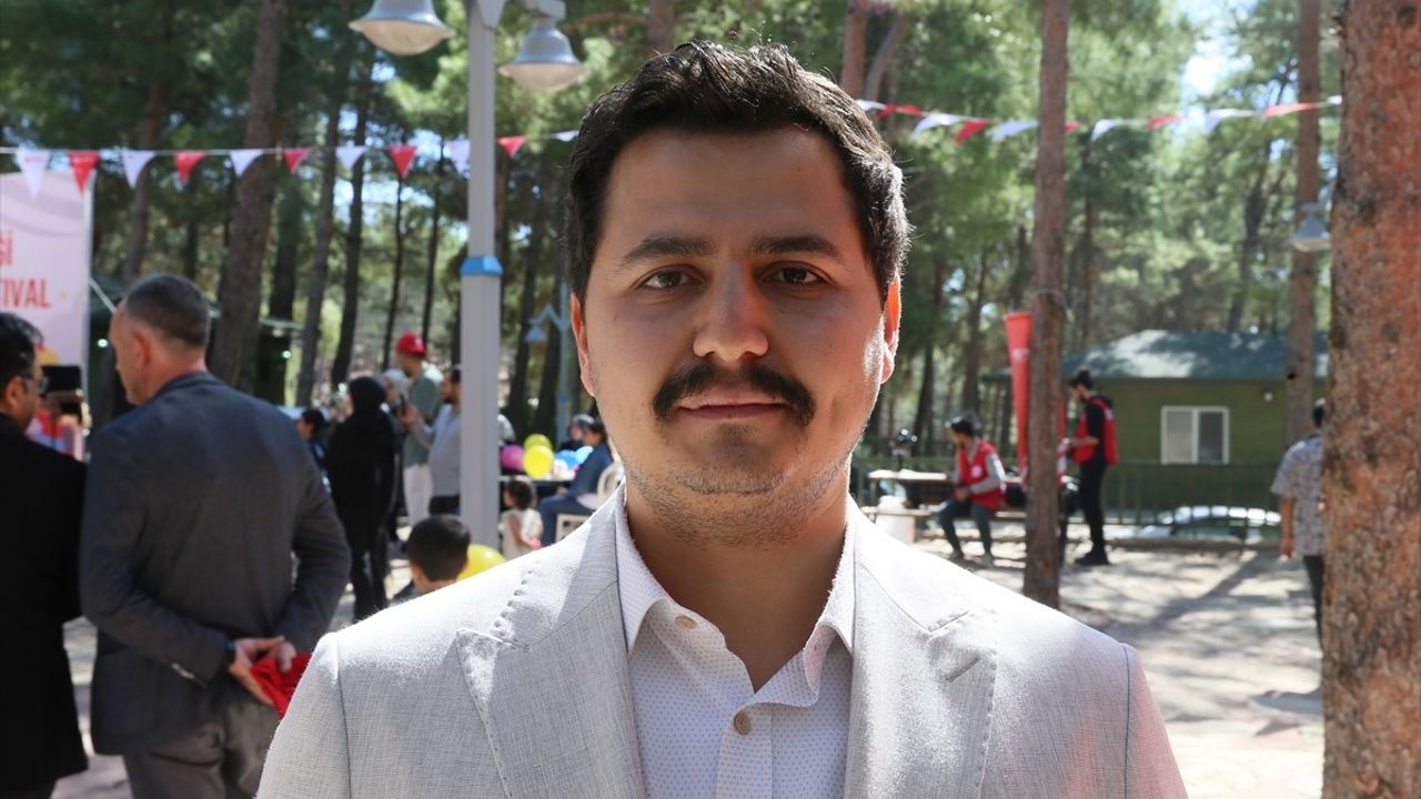 Kahramanmaraş'ta Yetim Çocuklar İçin Eğlenceli Şenlik