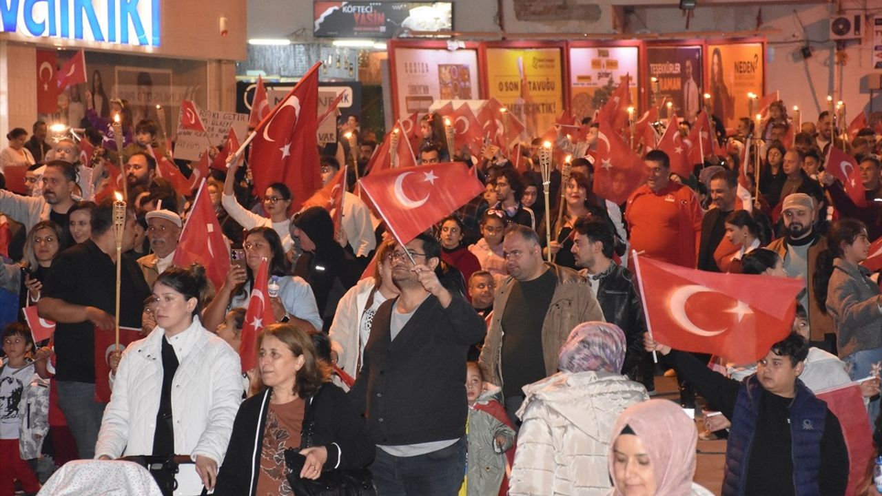 Karaman'da Cumhuriyet Bayramı Kutlamaları Coşkuyla Başladı
