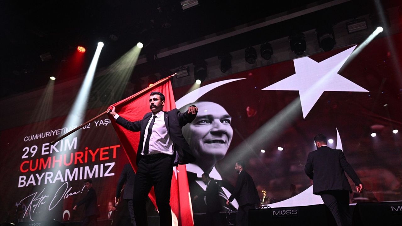 Kayseri'de Cumhuriyet'in 102. Yılı Resepsiyonu