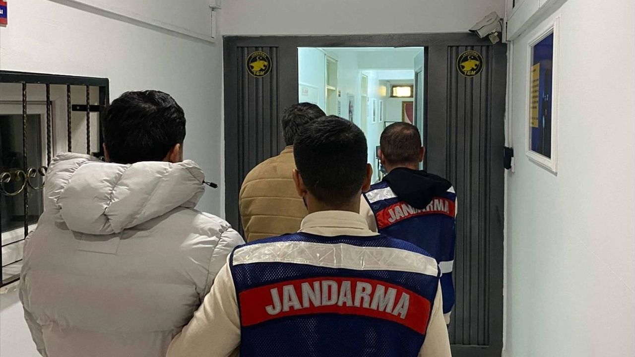 Kayseri'de DEAŞ Operasyonu: 2 Zanlı Gözaltında