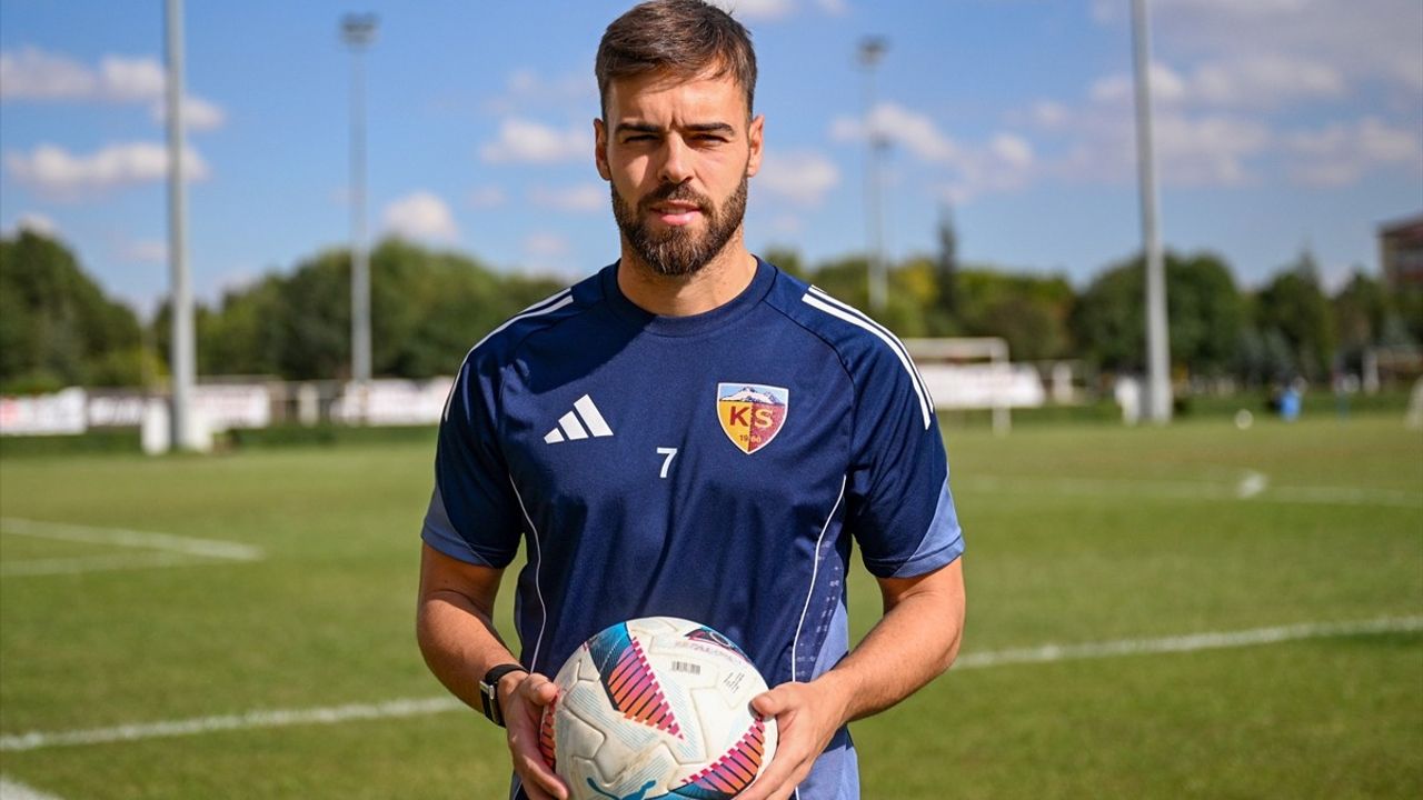 Kayserispor Kaptanı Cardoso: Başarılı Bir Sezon Bekliyorum
