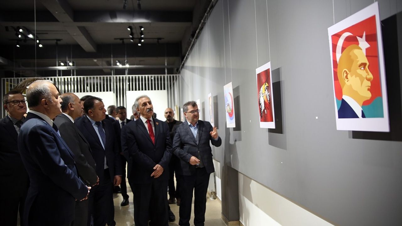 Kırgızistan'da Cumhuriyet Bayramı Coşkuyla Kutlandı