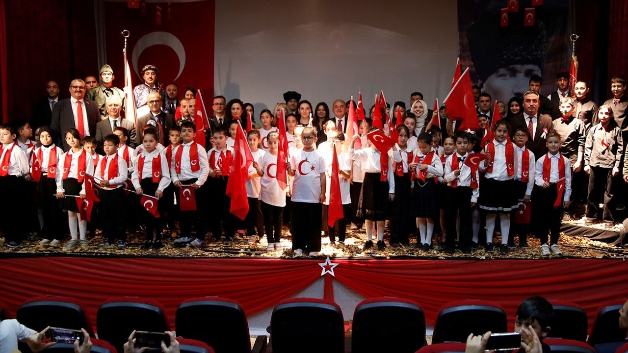 Kırgızistan'da Türkiye Cumhuriyeti'nin 102. Yılı Coşkuyla Kutlandı