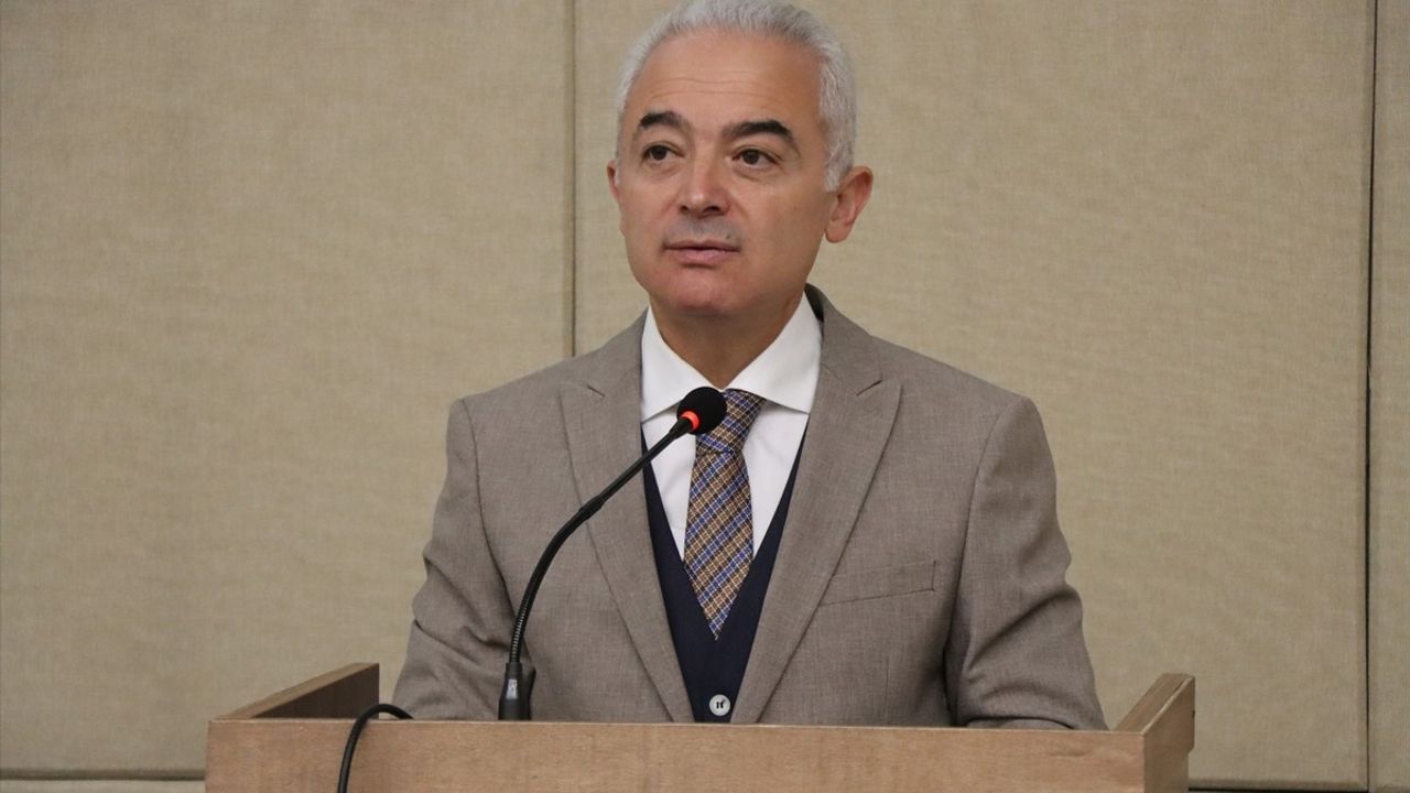 Kırklareli Üniversitesi'nde 60+ Tazelenme Üniversitesi Açılışı Yapıldı