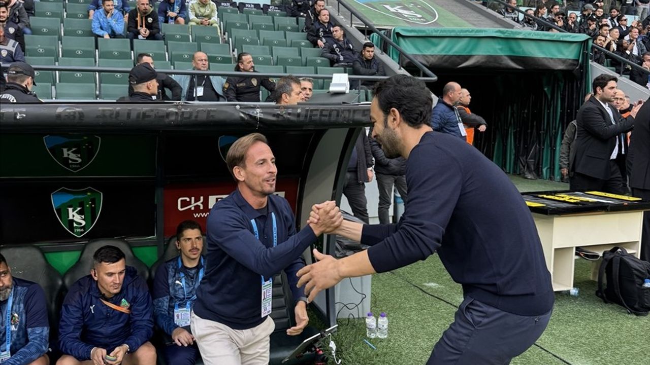Kocaelispor ve Corendon Alanyaspor Maçında İlk Yarının Özeti