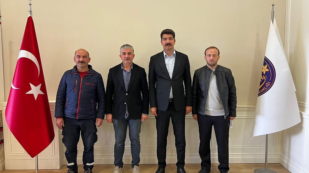 Korgan Kaymakamı Kerem Tuncer, Korgan Belediyespor'da Futbol Oynayacak