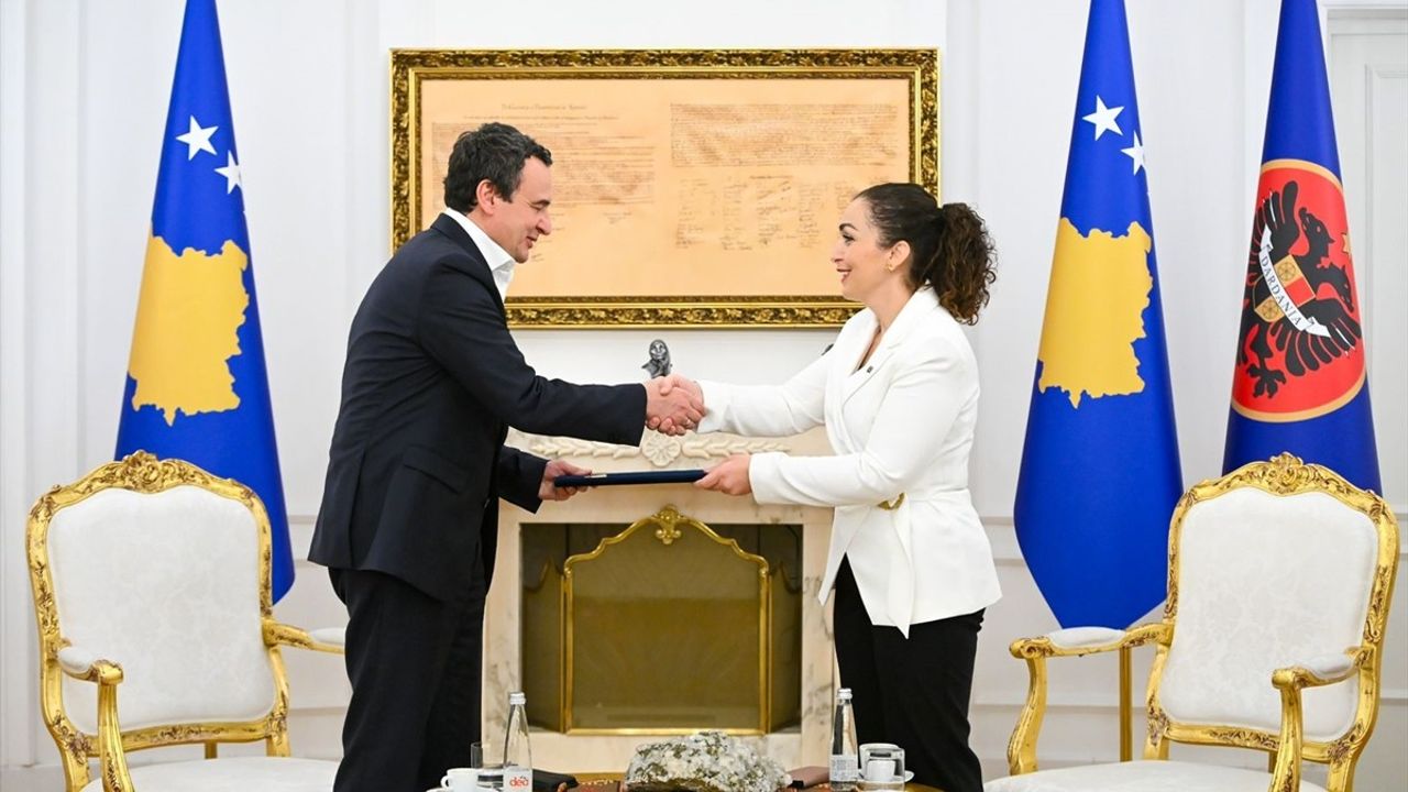 Kosova'da Yeni Hükümet Kuruluyor