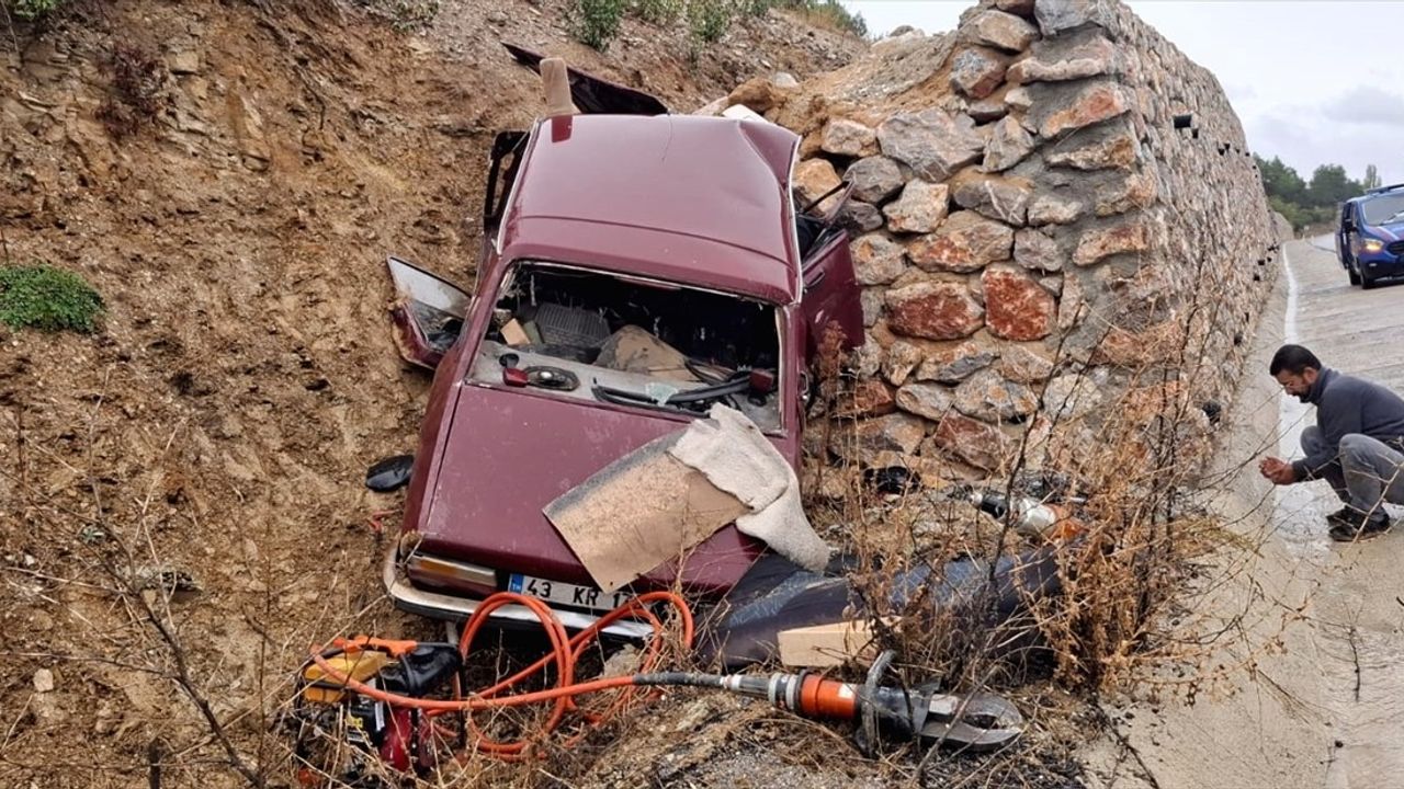 Kütahya'da Feci Kaza: İki Kişi Hayatını Kaybetti