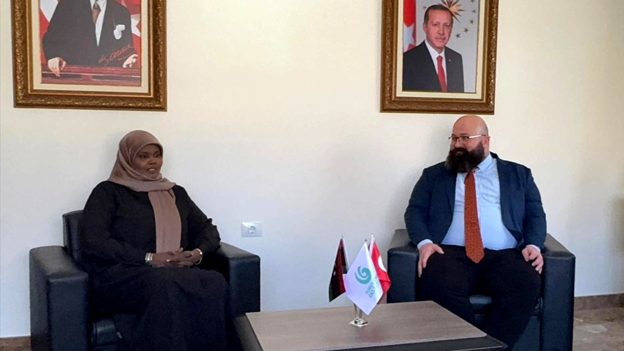 Libya Kültür Bakanı Mebruke Tugi'den Yunus Emre Enstitüsü Ziyareti