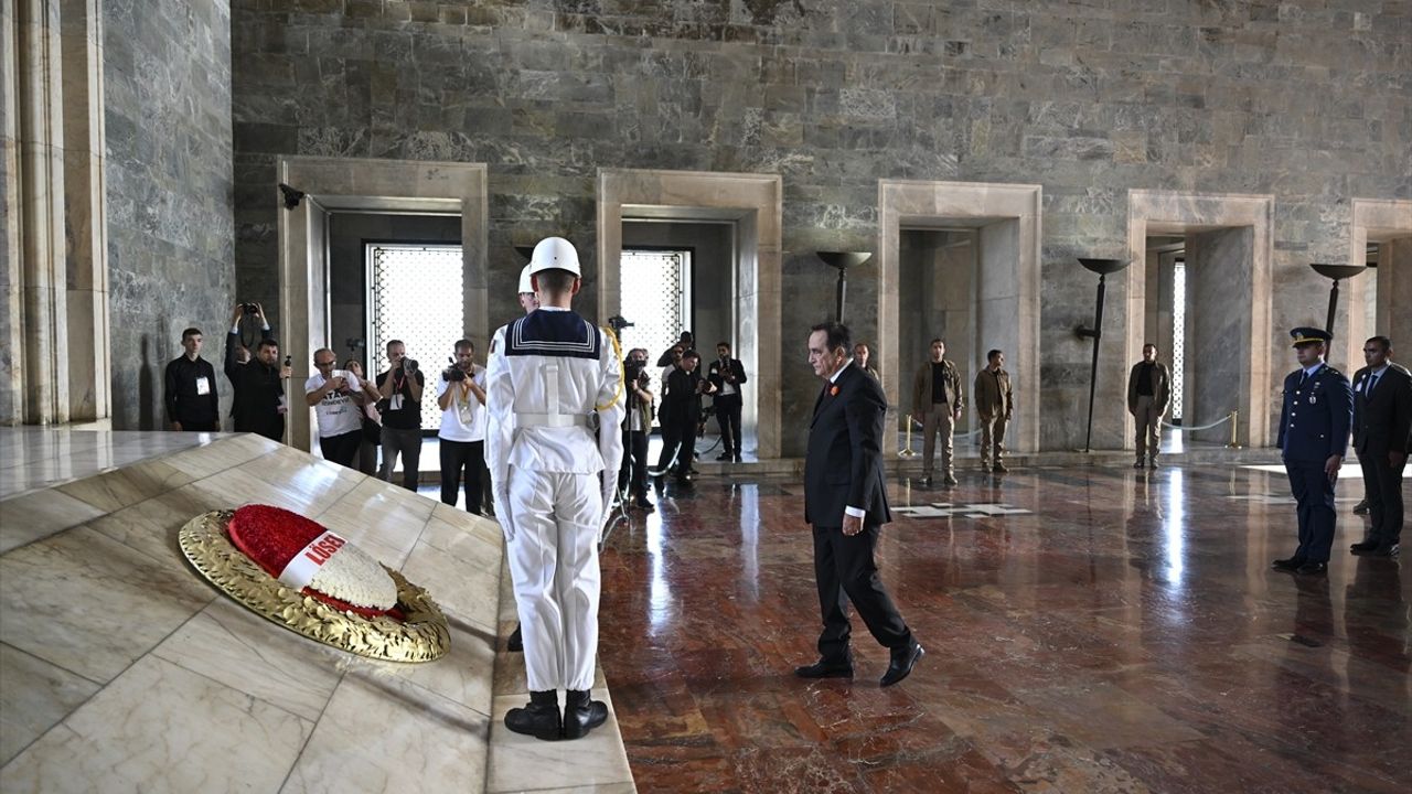 LÖSEV'den Anıtkabir'e Duygu Dolu Ziyaret