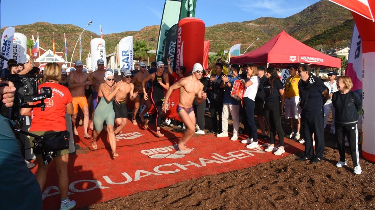 Marmaris'teki AquaChallenge Yüzme Şampiyonası Başladı