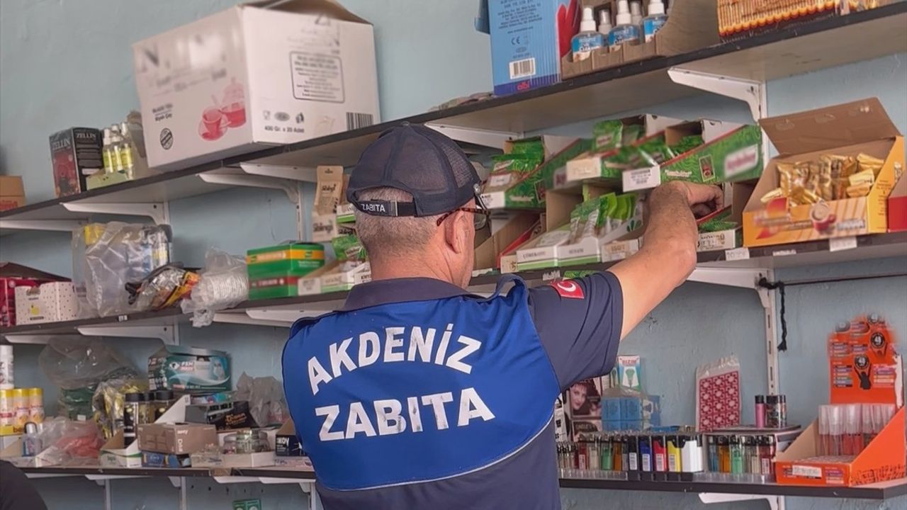 Mersin'de Son Kullanım Tarihi Geçmiş Gıda Ürünlerine El Konuldu