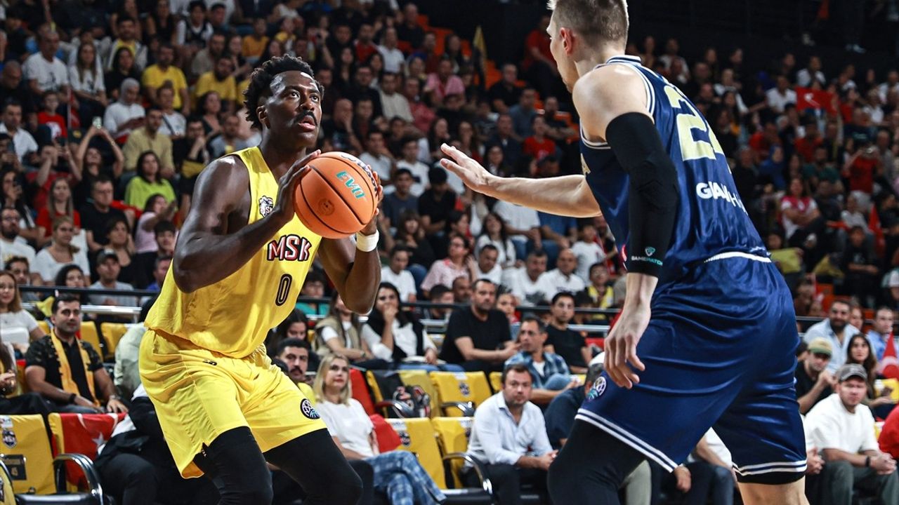 Mersin Spor, FIBA Şampiyonlar Ligi'nde Karditsa Iaponiki'yi Yendi