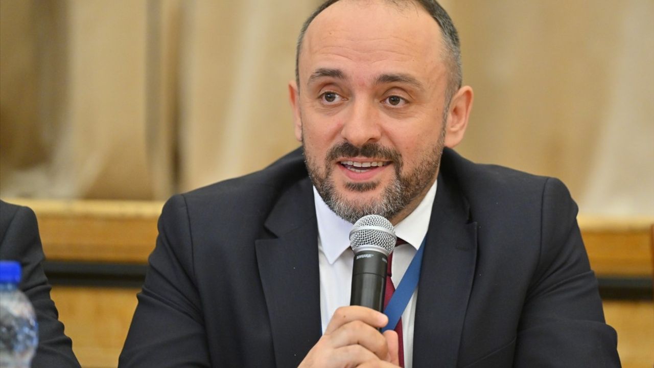 Moskova'da Orta Doğu Üzerine Uluslararası Forum Düzenlendi