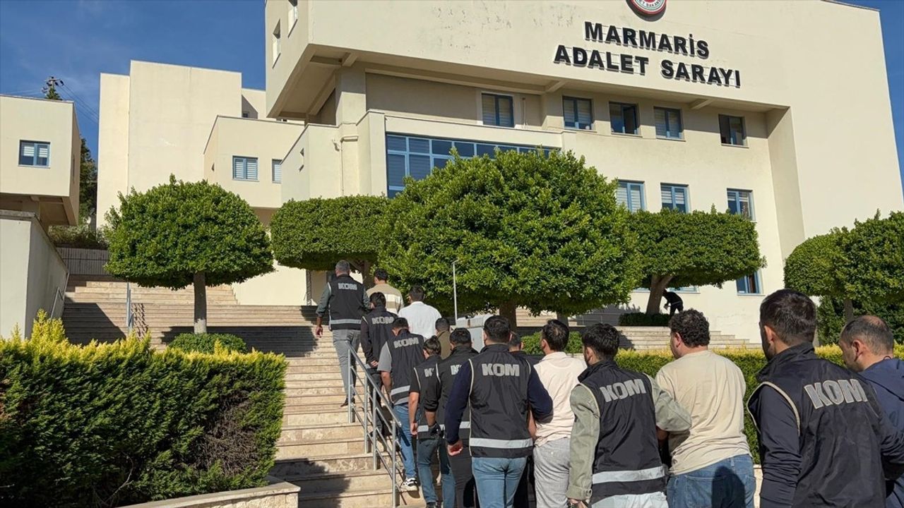 Muğla'da Yurt Dışına Kaçış Gençti: 11 Kişi Tutuklandı