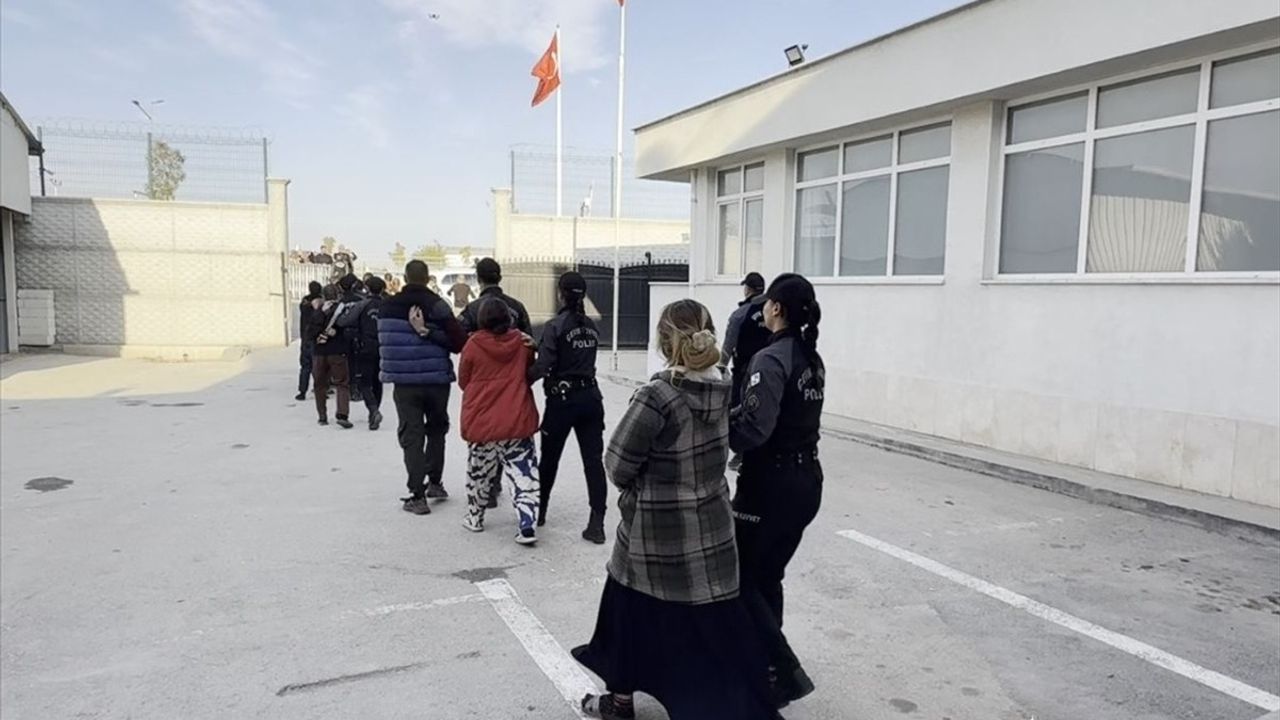 Narkokapan Operasyonu: 424 Zanlı Tutuklandı