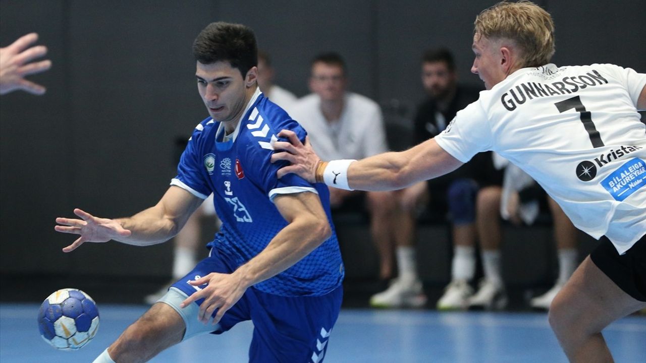 Nilüfer Belediyespor, EHF Erkekler Avrupa Kupası'nda İzlanda'yı Mağlup Etti