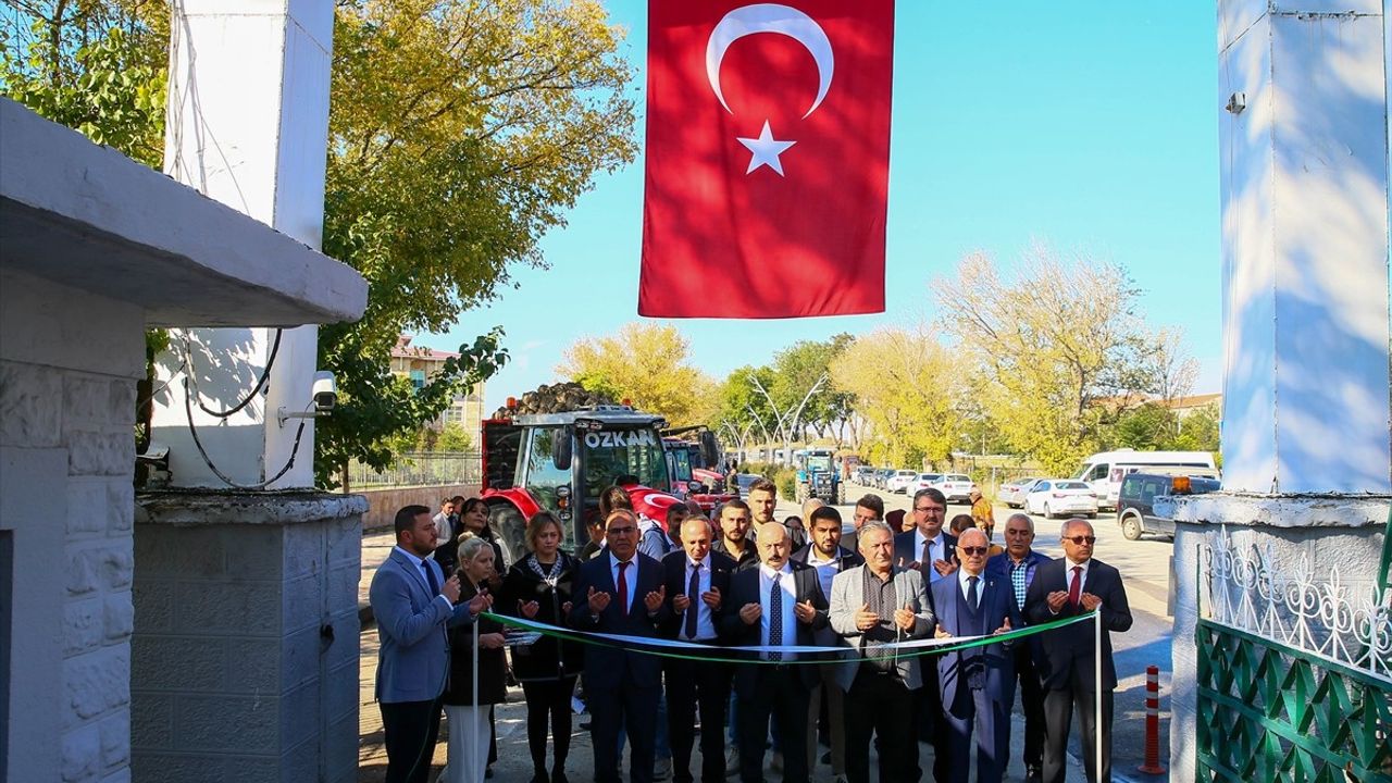 Nuri Şeker Uşak Şeker Fabrikası 100. Üretim Dönemini Açtı