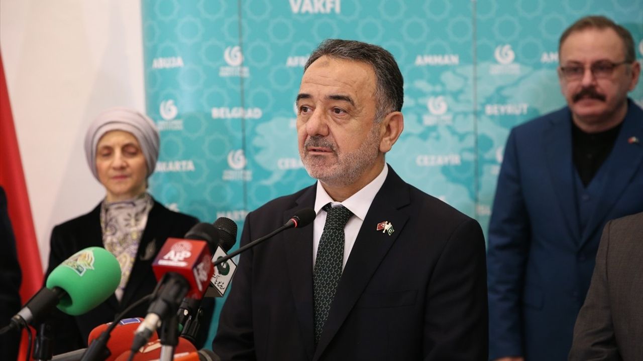 Pakistan'da 'Fedakarlığın Yüzleri' Sergisi Açıldı