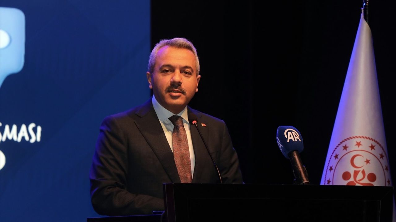 Rize'de Gençler Arası Bilgi Yarışması Türkiye Finali