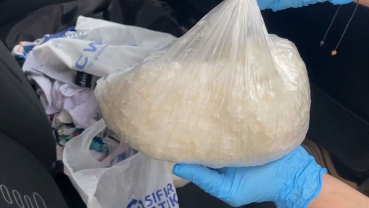Samsun'da Uyuşturucu Operasyonu: 'Dur' İhtarına Uymayan Araçta Ele Geçirildi