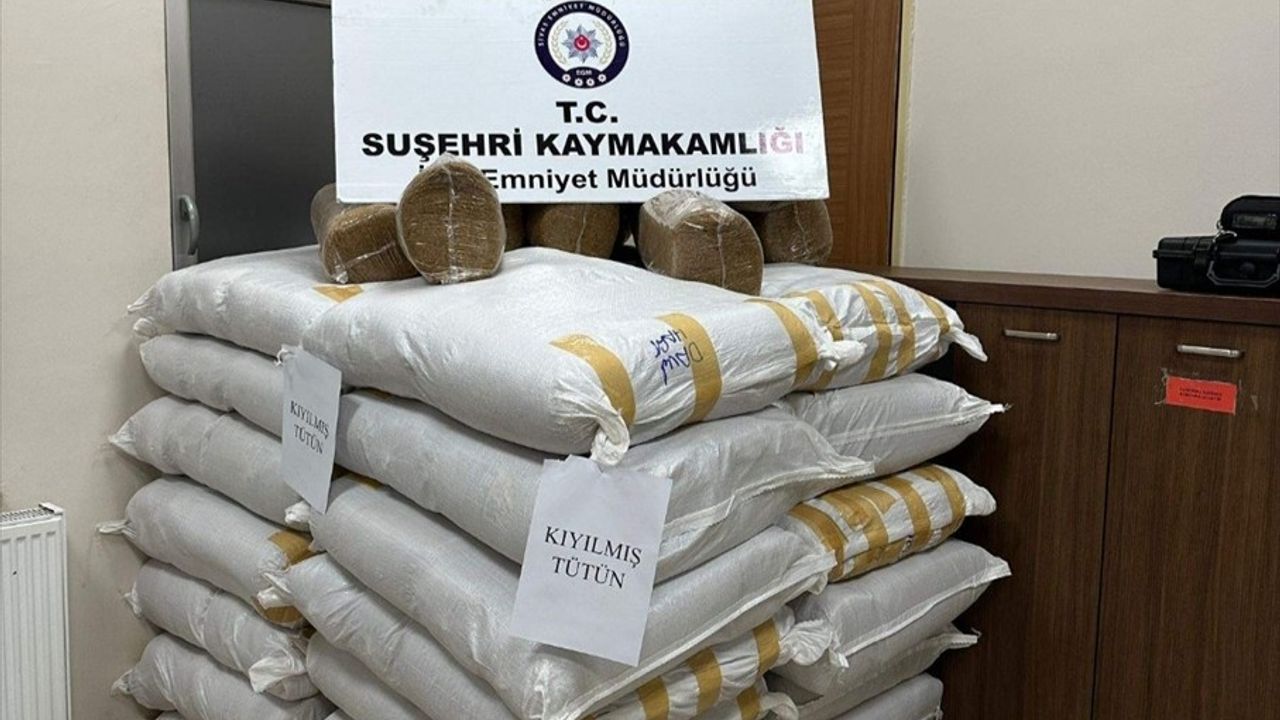 Sivas'ta Kaçak Tütün Operasyonu: 900 Kilogram Ele Geçirildi