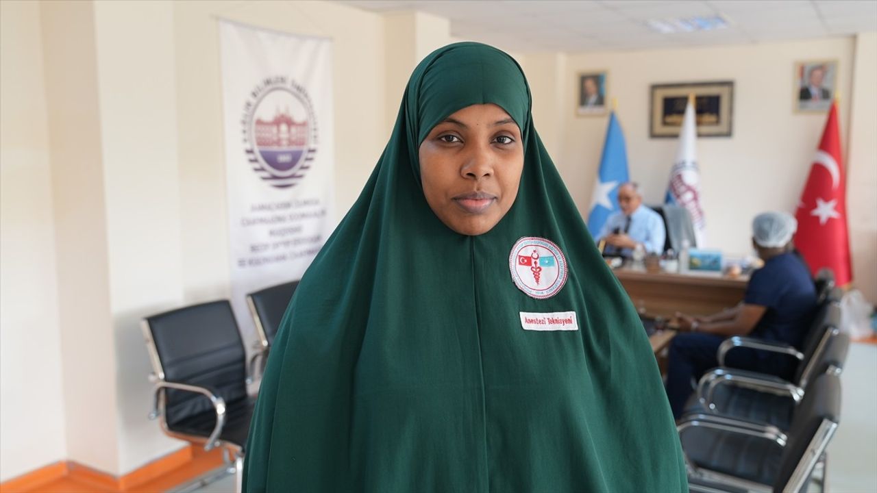 Somali'deki Sağlık Bilimleri Fakültesi Mezunları Sağlık Alanında Yenilikler Sunuyor