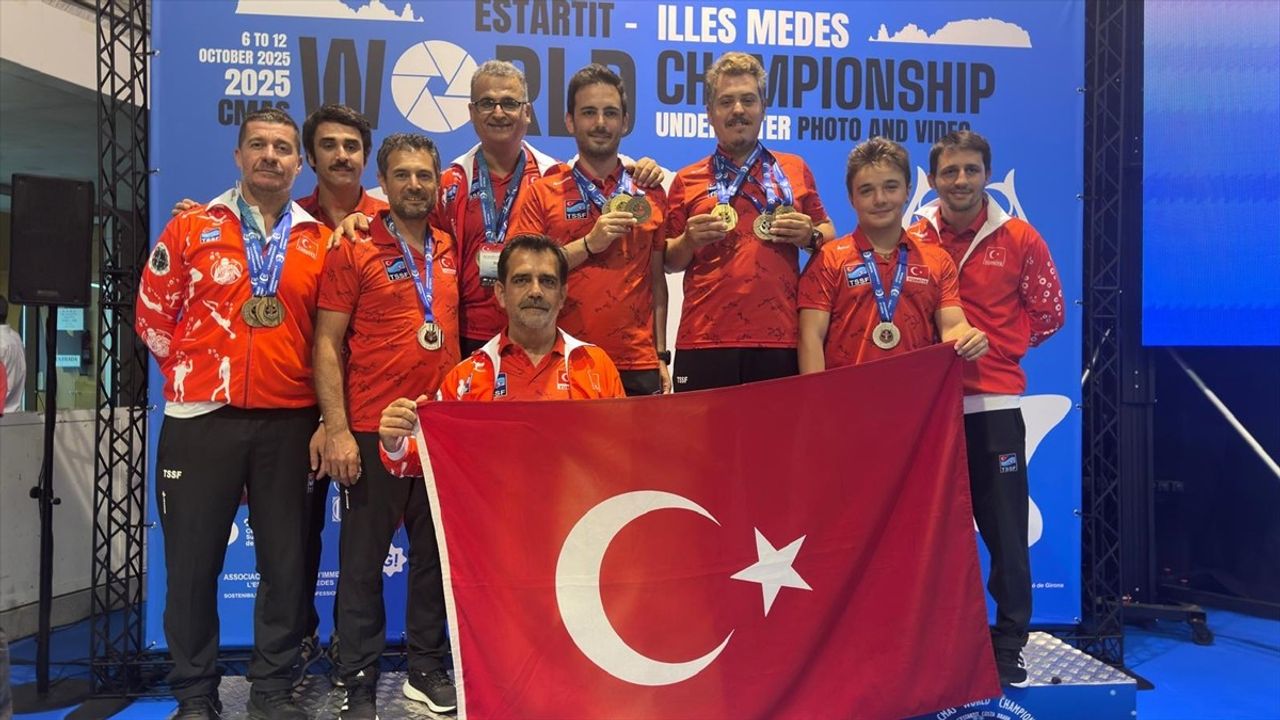 Sualtı Görüntüleme Milli Takımı Dünya Şampiyonası'ndan Zaferle Döndü